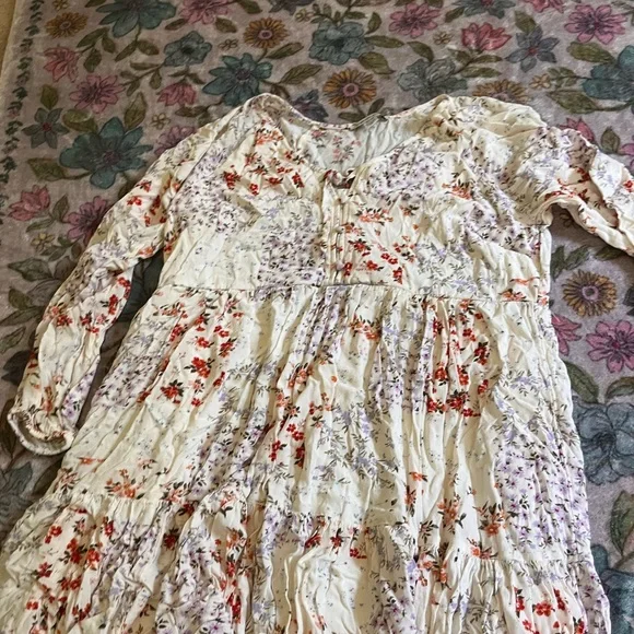 American eagle floral dress - Cream with Red and Purple Accents - Picture 1 of 3